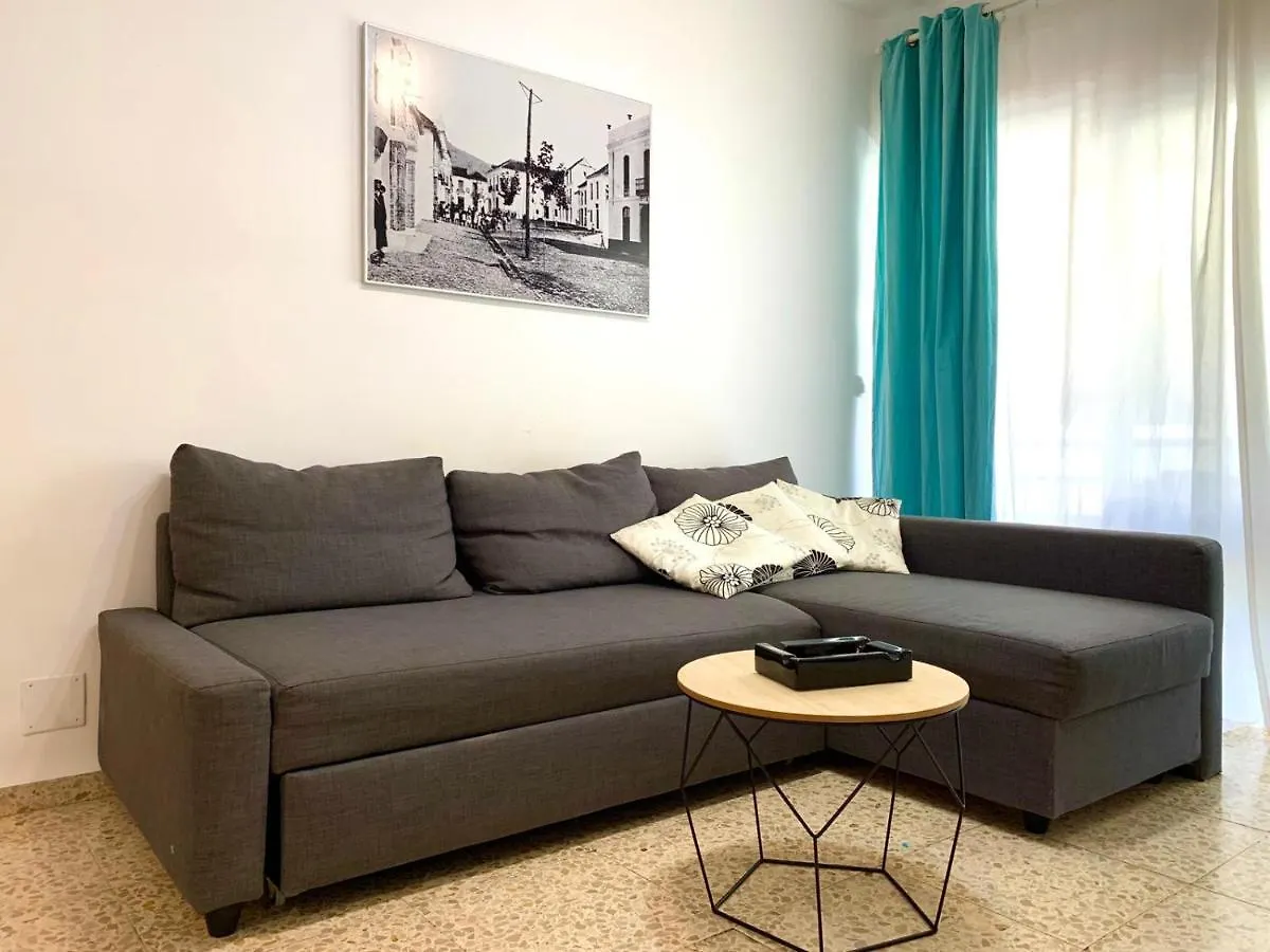 The Lol@S Center Apartament Estepona